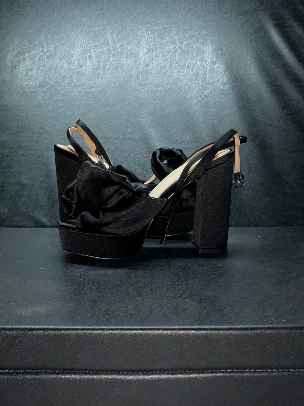 Steve Madden Black Ruffle Platform Sandals - Picture 3 of 4